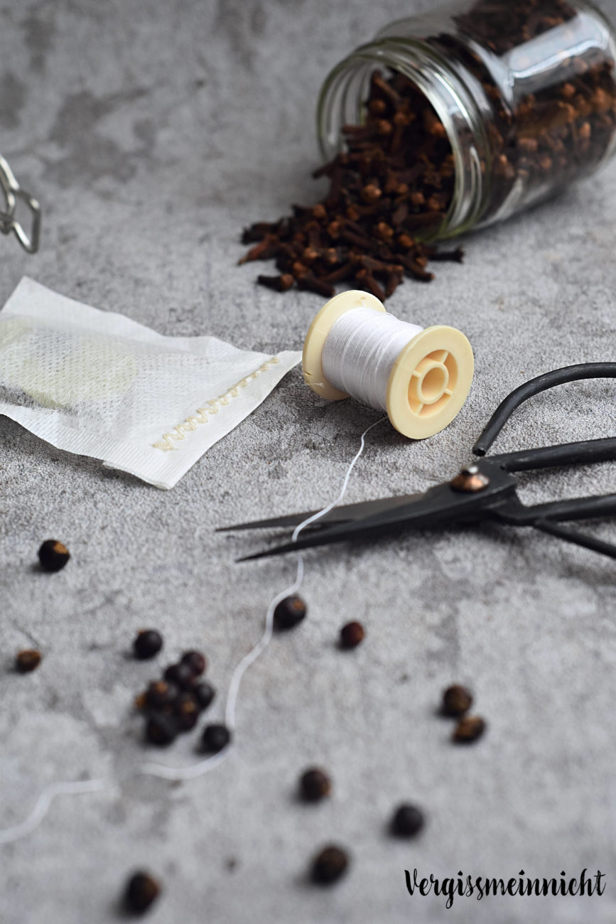 Gewürzmischung für Rotkraut genäht von meiner Mama